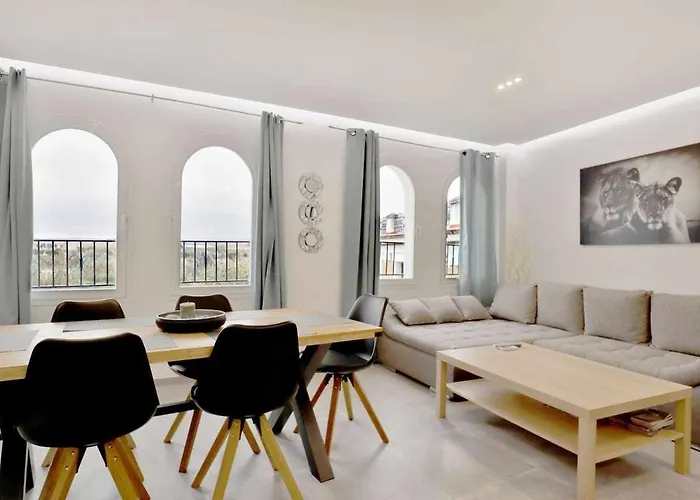 Apartamento Paseo De La Ribera